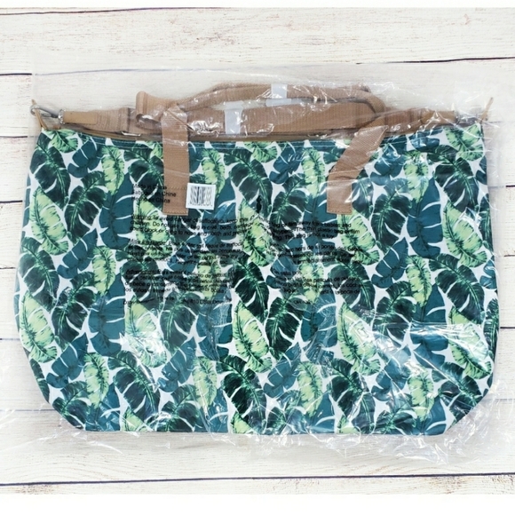 New W/ Tags! Kelly & Katie Canvas Weekender Tote - Picture 2 of 3